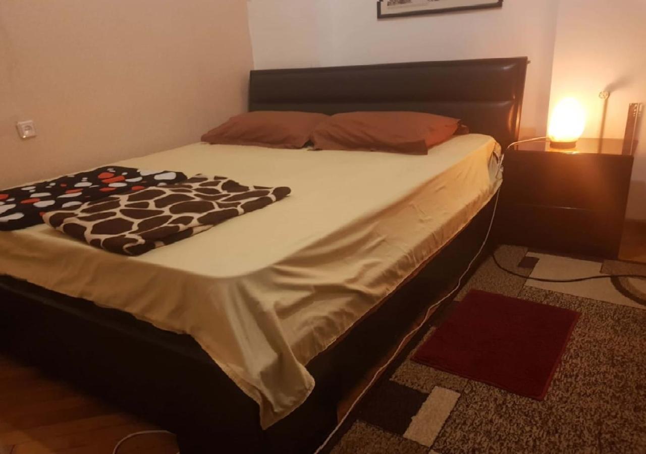 Taj Hostel Tbilisi Exteriér fotografie